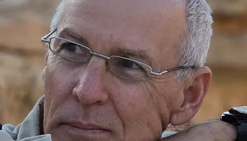 הטיולים המאורגנים בהדרכת דן עופרי