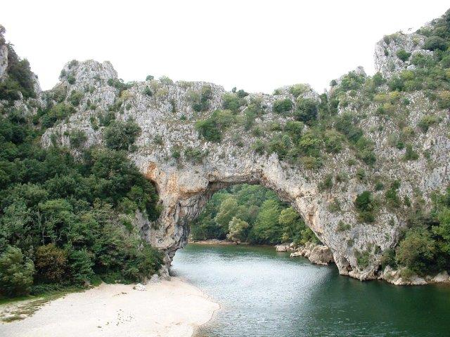 טיולים מאורגנים לפרובאנס והדורדון